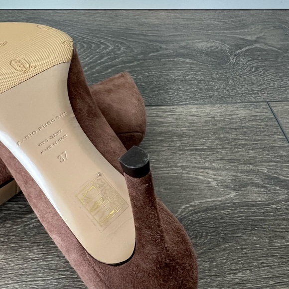 Fabio Rusconi Suede Pumps 9/10 - Picture 4 of 4